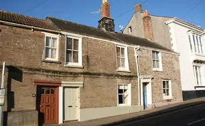 3 bedroom property in Kingsbridge Town