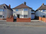 34 Queens Road, Felixstowe, Suffolk