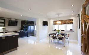 4 bedroom property in Treharris