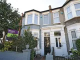 Norlington Road , E11