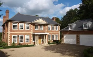 5 bedroom property in Totteridge Common, Totteridge