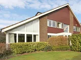 Drakes Close, Esher, Surrey, KT10