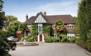 5 bedroom property in Cockfosters Road, Hadley Wood