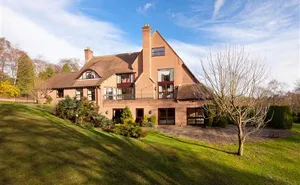 8 bedroom property in Newstead Abbey Park, Nottingham