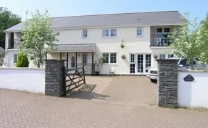 5 bedroom property in Cwrt Griffin, Rudry
