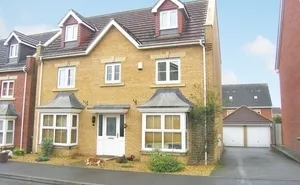 5 bedroom property in Heol Mynydd Bychan, Heath, Cardiff