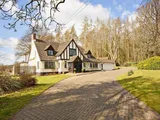 Autumn House, Rotherfield Greys, Henley-on-Thames, Oxfordshire RG9 5LG