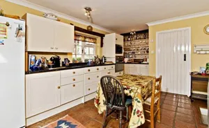 4 bedroom property in Top Road, Slindon, Arundel, West Sussex