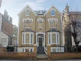 Chiswick High Road, Chiswick