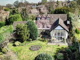 Magnolia Cottage, Guildford, Surrey  GU1 2NH