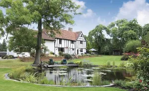 5 bedroom property in Bell Lane, Brookmans Park, Hertfordshire, AL9