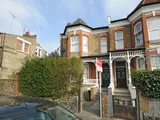 Elder Avenue, Crouch End
