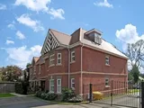 London Road, Windlesham, Surrey