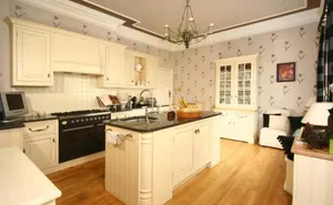 5 bedroom property in Wylam Wood Road, Wylam, Northumberland