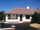 Pasture Avenue, Moreton
