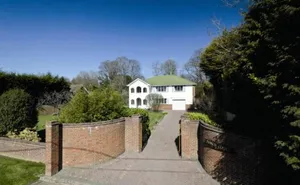 5 bedroom property in Lower Station Road, Newick, Lewes, East Sussex