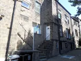15a TOWN STREET, YEADON, LEEDS, LS19 7EQ