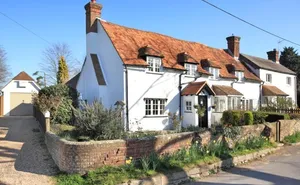 2 bedroom property in Whites Hill, Owslebury, Winchester, Hampshire, SO21