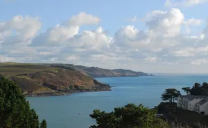 5 bedroom property in Moult Hill, Salcombe