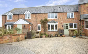 4 bedroom property in St Nicholas Yard, Fyfield, Marlborough, Wiltshire, SN8