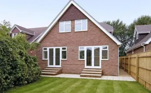 3 bedroom property in Stony Lane, BH23