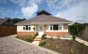 2 bedroom property in Cowleys Gate, Burton, BH23