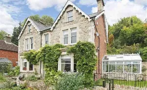 5 bedroom property in Watledge Bank, Nailsworth, Glos