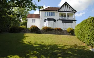 5 bedroom property in Saltford, near Bath