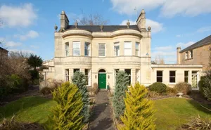 6 bedroom property in Lambridge, Bath