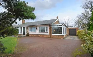 5 bedroom property in Great Barford, Bedfordshire