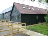 Rushden, Nr Buntingford, Herts - Contemporary 2 Bedroom Barn Style Home