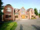 Broxbourne, Hertfordshire - Stunning Modern Home Set Behind Gates.