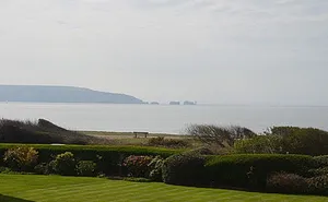 3 bedroom property in Milford on Sea, Lymington