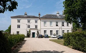 2 bedroom property in Flexford Lane, Lymington
