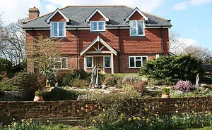 4 bedroom property in Pilley, Lymington