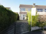 Blenheim Road, Street
