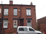 Cleveleys Mount, Holbeck, LS11 0AQ