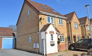 4 bedroom property in 4 bedroom End Terrace House in Thakeham
