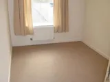 3 bedroom Ground Floor Apartment in Newhaven