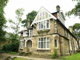 Penraevon, Laurel Mount
Potternewton