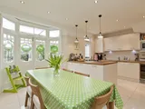 Crestbrook Avenue, Palmers Green, London, N13