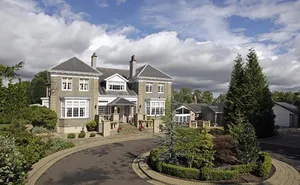 5 bedroom property in Machrie Mhor, Victoria Road, Lenzie, Glasgow G66 5AR