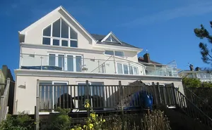 4 bedroom property in Excelsior Road, BH14