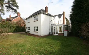 4 bedroom property in Canada Road, Romsey, Hampshire, SO51