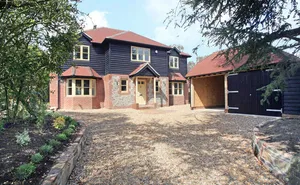 5 bedroom property in Bosham, West Sussex
