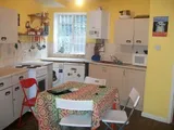 Outstanding bargain!two bed with garden and all utility bills included. Highbury, Islington, N5