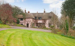 7 bedroom property in Little Johns Cross Hill, Devon, EX2