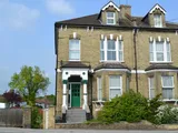 Oakleigh Road North, Whetstone, London, N20