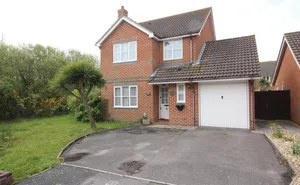 4 bedroom property in Chant Close, Purewell, Christchurch, BH23