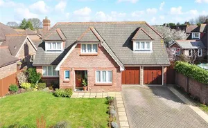 4 bedroom property in Littleton, Winchester, Hampshire, SO22